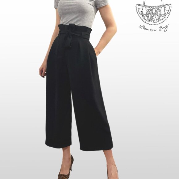 H&M Pants - H&M / High Waisted Wide Belted Cropped Pants / Size 0 / Color Black